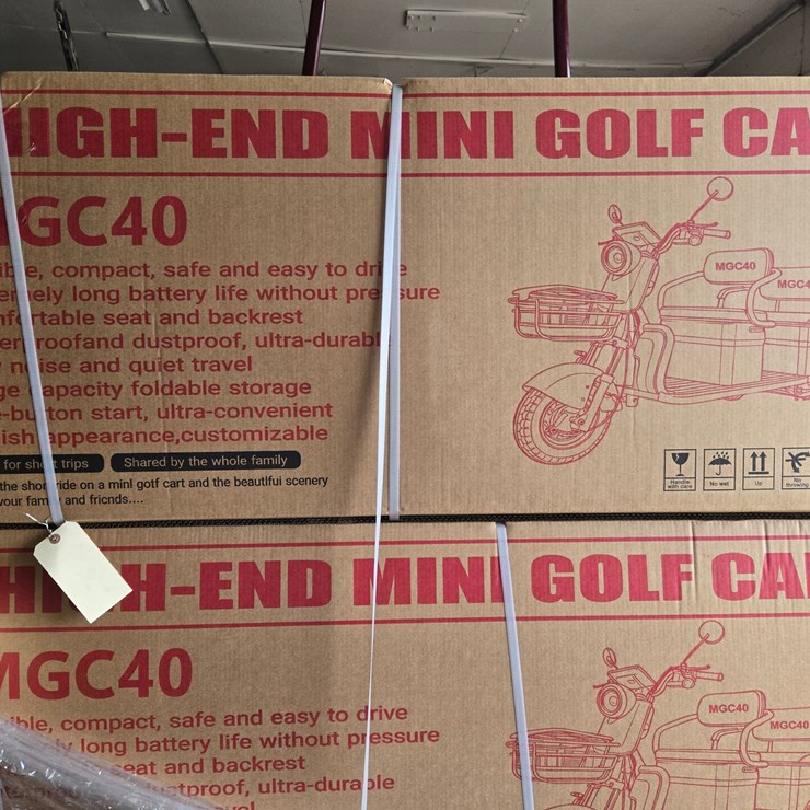 #2032 • RED IRGC40 mini golf cart