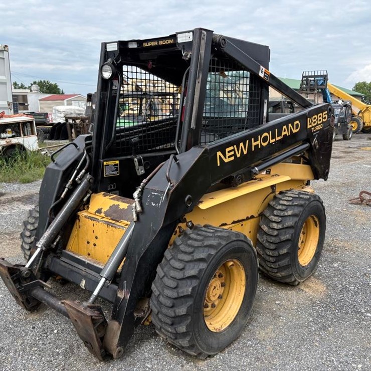 NEW HOLLAND LX885 TURBO