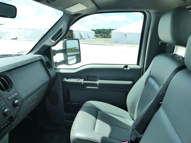 2012-ford-f350-xl-image-10