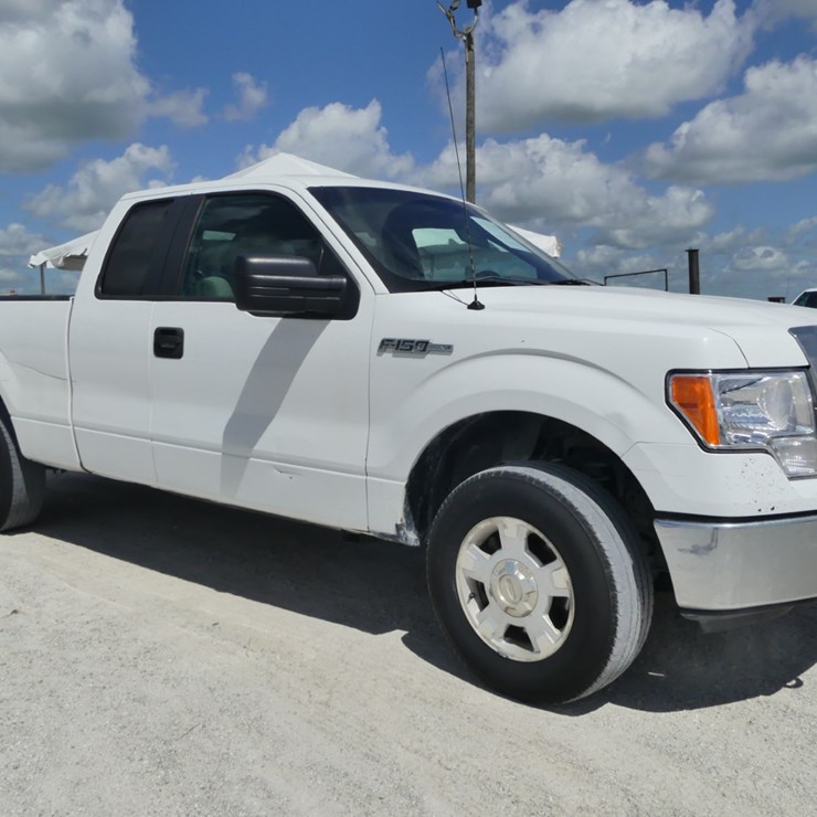 2010 FORD F150 XLT