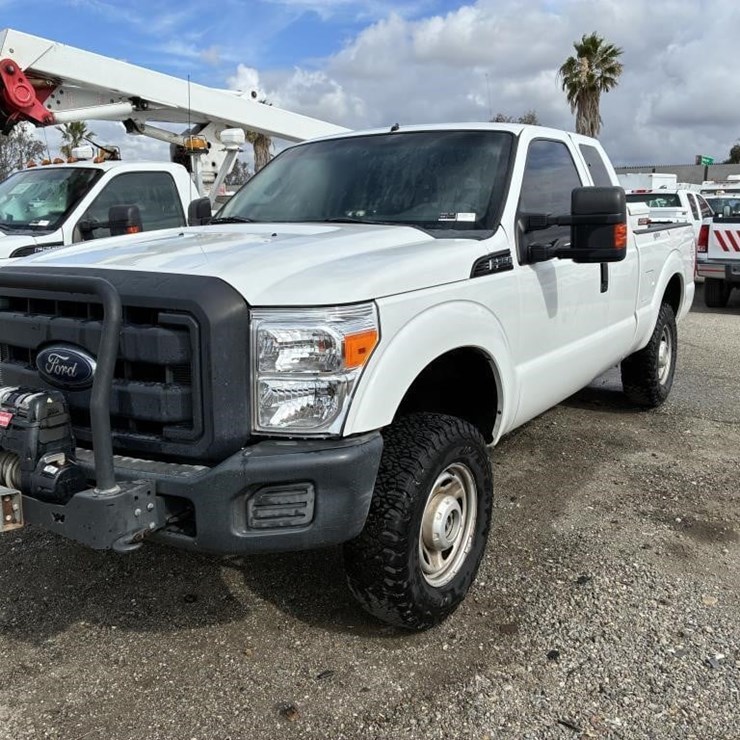 2012 FORD F250 SD