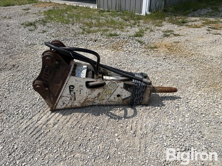stanley-556-concrete-breaker-image-4