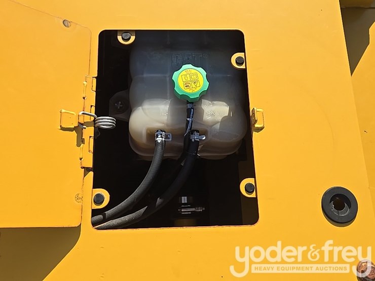 2019-caterpillar-336-image-47