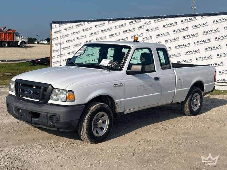 2011-ford-ranger-image-1
