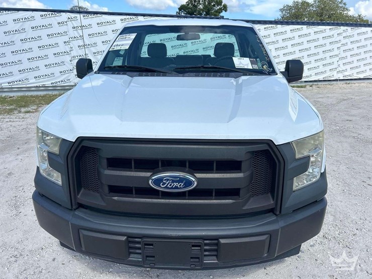 2017-ford-f150-image-23