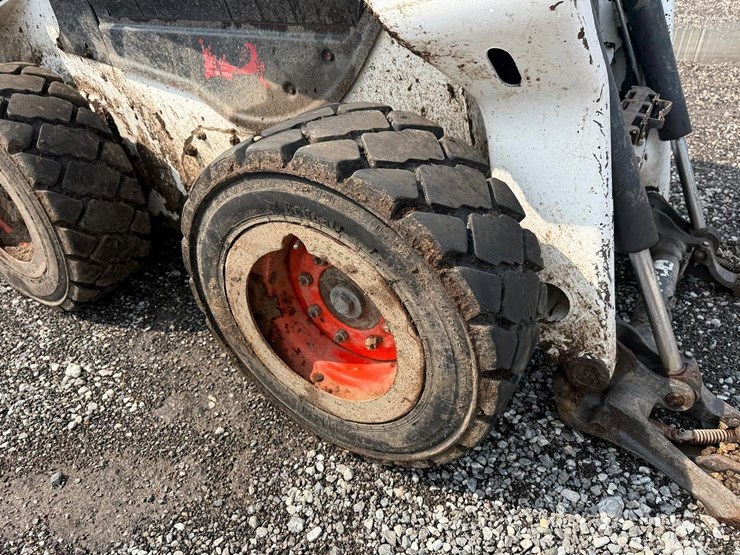 2022-bobcat-s64-image-13