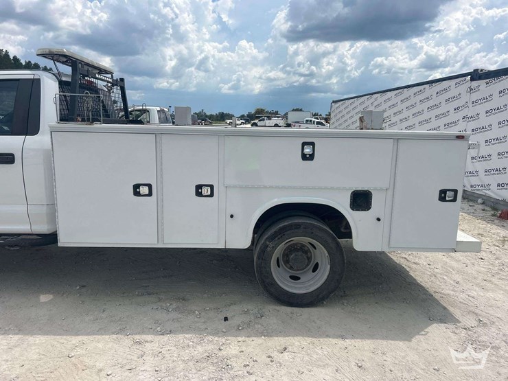 2017-ford-f550-image-20