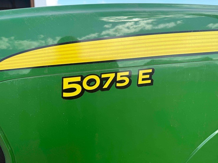 john-deere-5075e-image-11