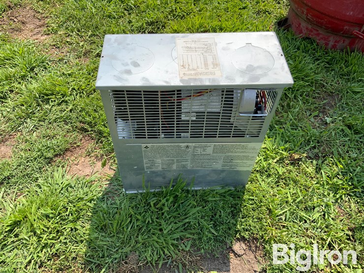 suburban-sf-30f-rv-furnace-image-2