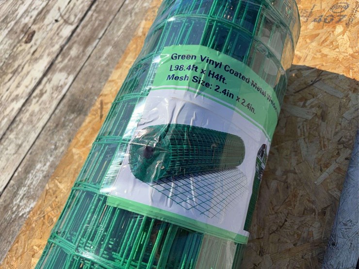 green-vinyl-coated-metal-welded-wire-fence-roll-98.4ft-x-4ft-image-5