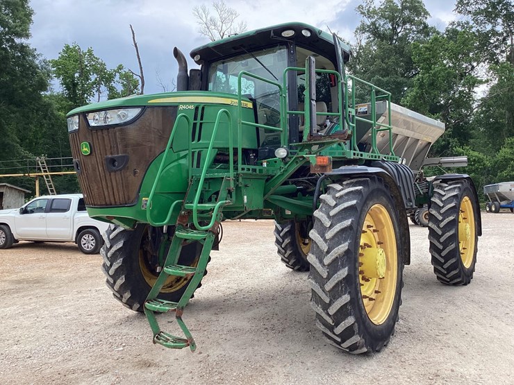 2020-john-deere-r4045-image-1