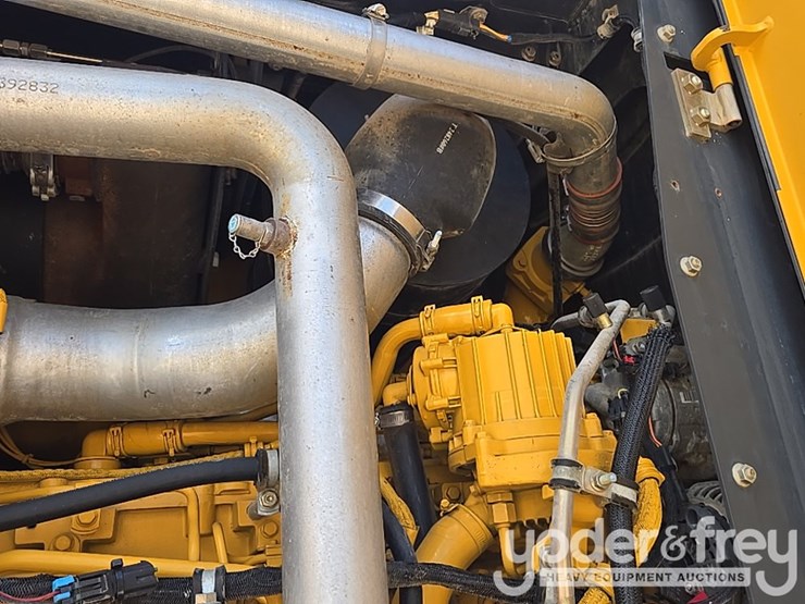 2012-deere-670gp-image-59