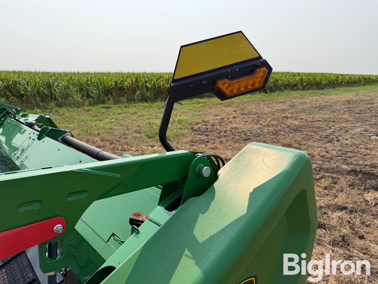 2024-john-deere-hd40f-image-9