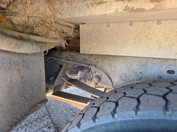 f450-utility-service-truck-image-16