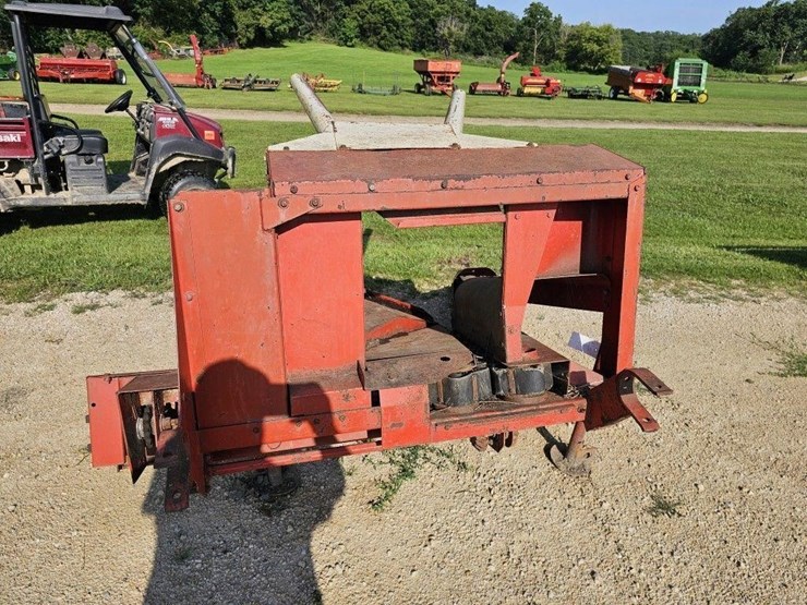 gehl-670-image-2
