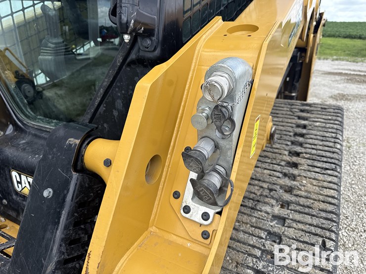 2025-caterpillar-275-image-16