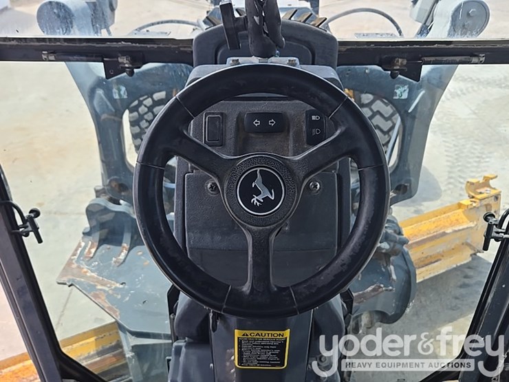 2012-deere-670gp-image-73