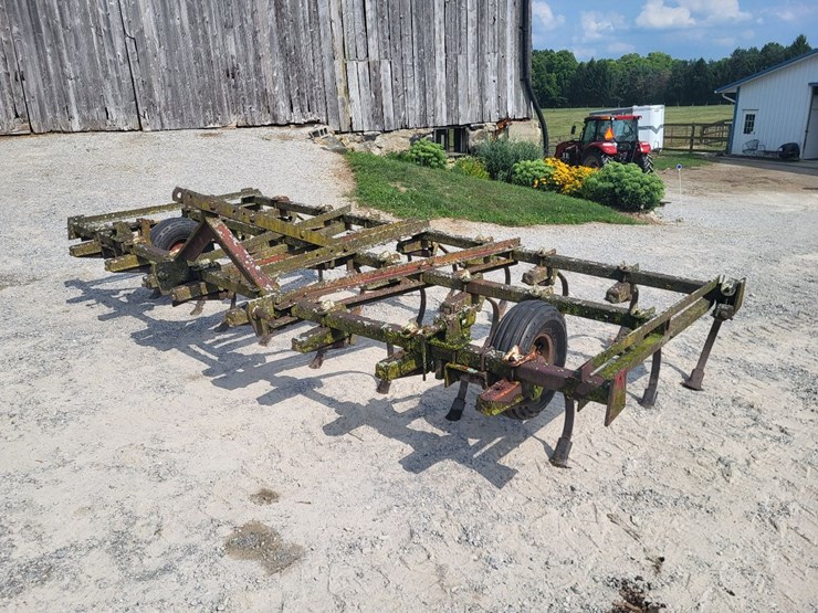 12'--3pt-hitch-field-cultivator-image-1