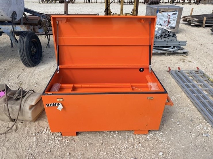 l3---diggit-tool-box-image-2
