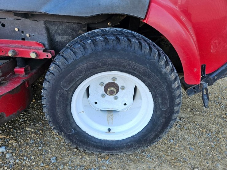 toro-groundsmaster-7200-image-10