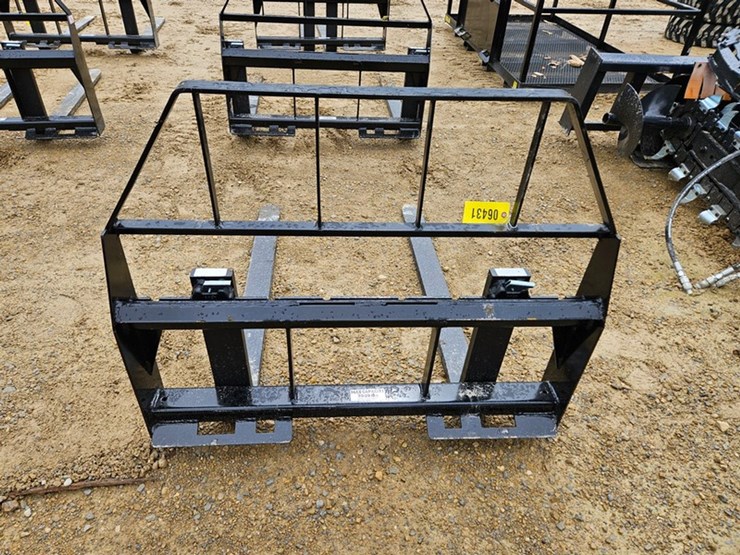 #223-•-kivel-48"-3500-lb-pallet-fork-image-4