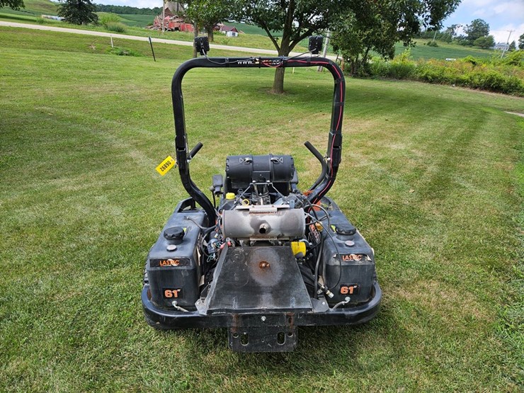 #6892-•-lastec-wz400-zero-turn-mower-image-4