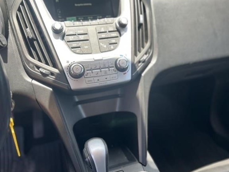 2013-chevrolet-equinox-image-7