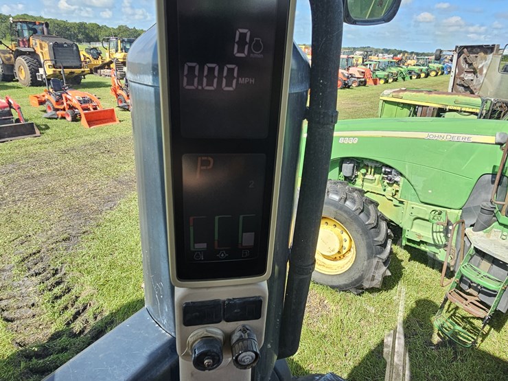 john-deere-9560-image-16