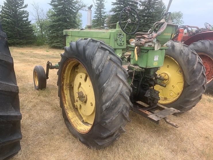 john-deere-70-image-8