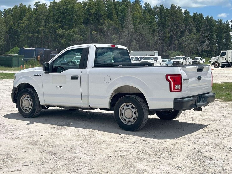 2017-ford-f150-image-4