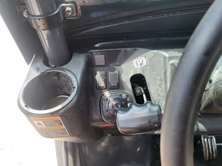 2016-kubota-rtv-x900-image-43