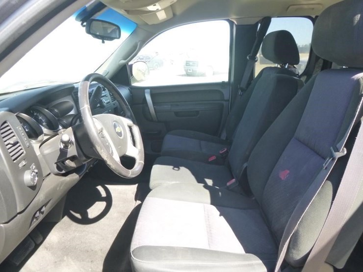 2012-chevrolet-1500-image-9