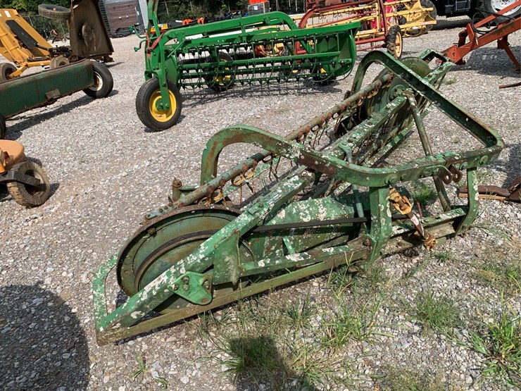 john-deere-3pt-hay-rake-image-3