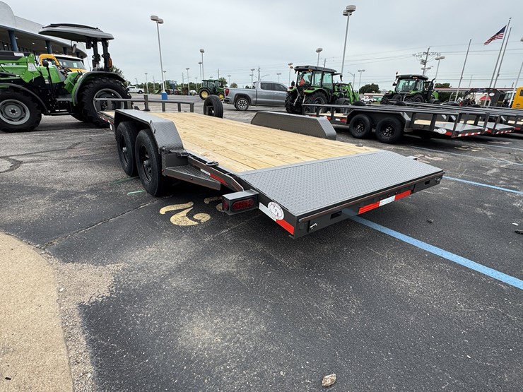 2026-bellwether-premier-18'+2'-car-hauler-trailer-image-5
