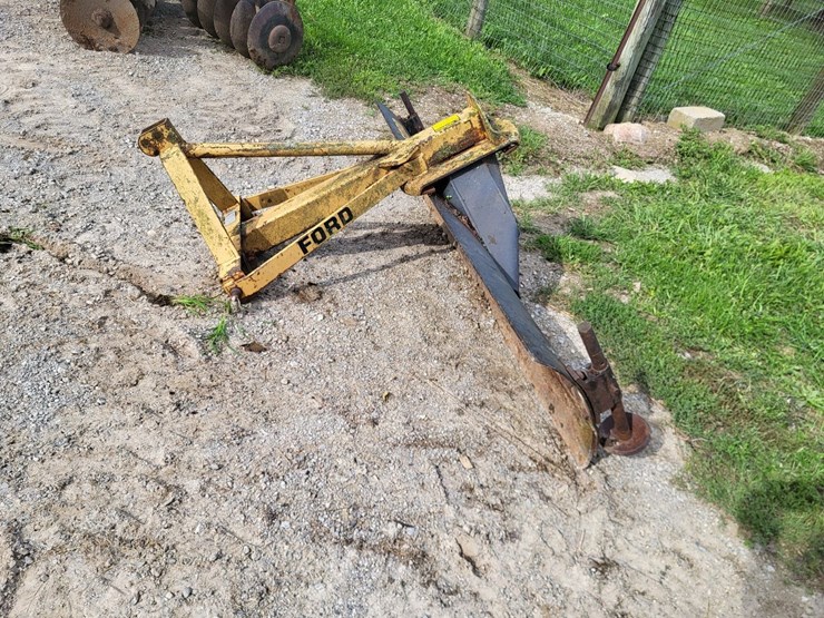ford-3pt-hitch-grader-blade-image-6