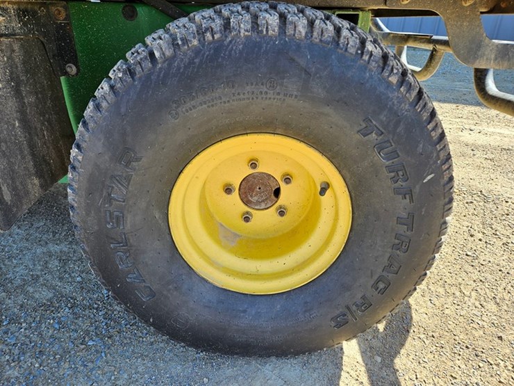 john-deere-gator-image-13