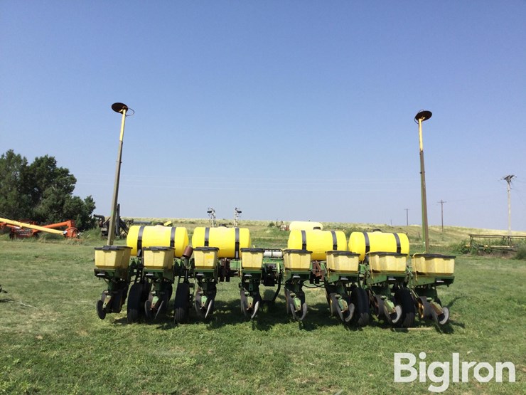 john-deere-7000-image-5