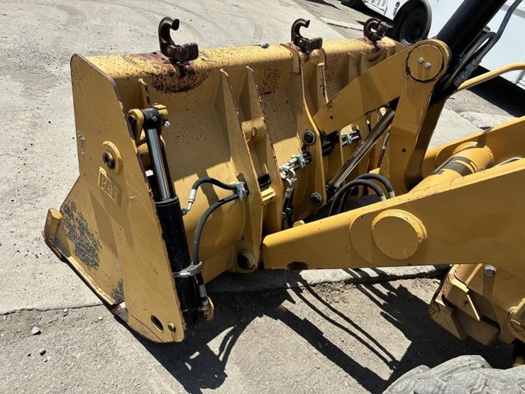 2008-caterpillar-430e-image-8
