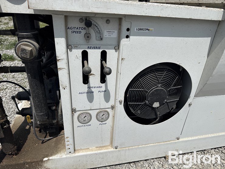 turf-maker-700-hydro-seeder-image-15