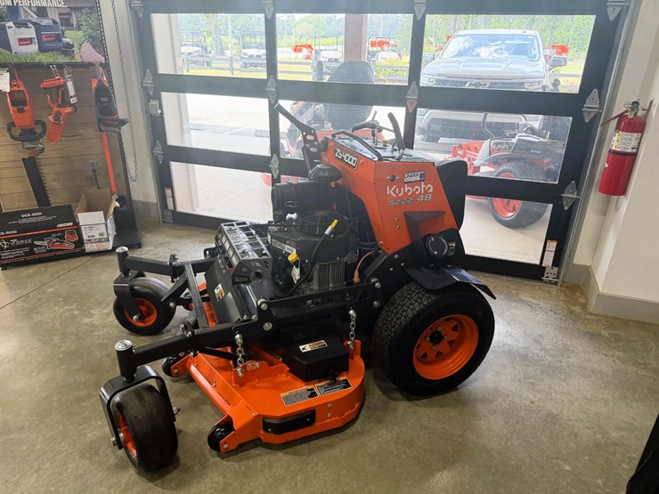 kubota-stand-on-mower-sz22nc-48-image-5