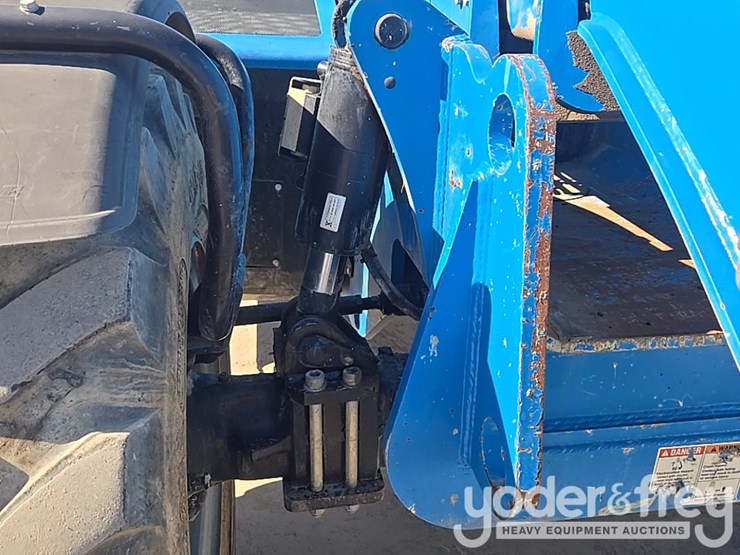 2019-genie-gth1544-image-29
