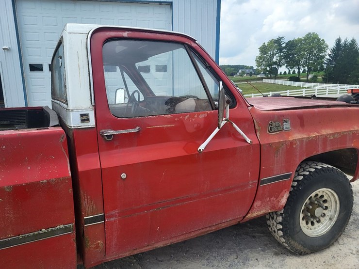 1978-square-body-sierra-grande-gmc-25-truck-w/western-snow-blade-image-33
