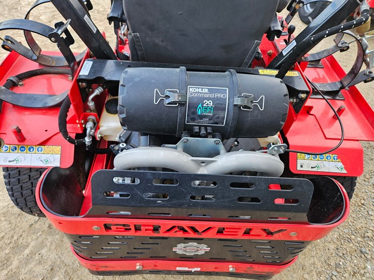 gravely-proturn-460-image-17