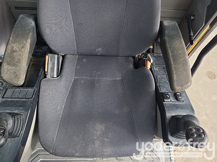 2019-volvo-ec300el-image-71