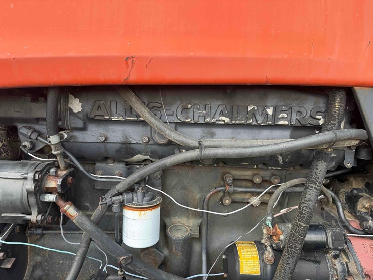 allis-chalmers-7080-tractor-image-18
