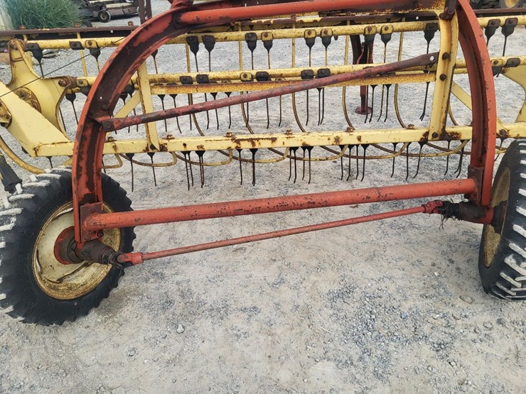new-holland-256-image-16