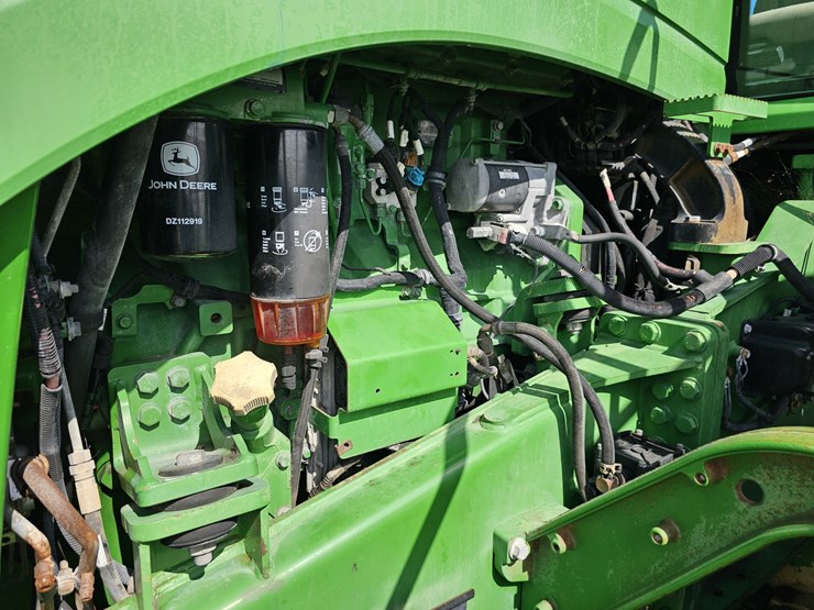 john-deere-9560-image-10