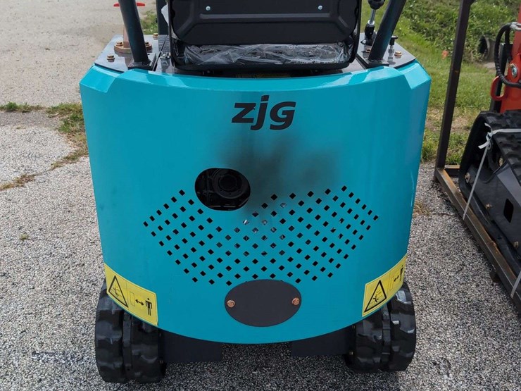 zjg-mini-excavator-zj-12-(blue)-image-6