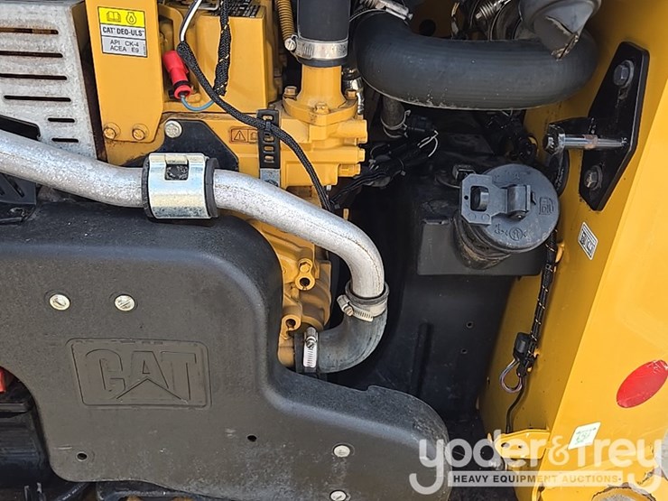 2024-caterpillar-259d3-image-30