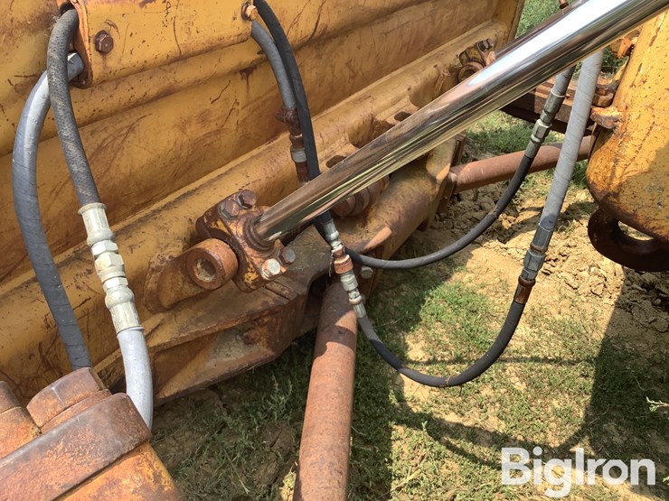 caterpillar-d6c-image-14